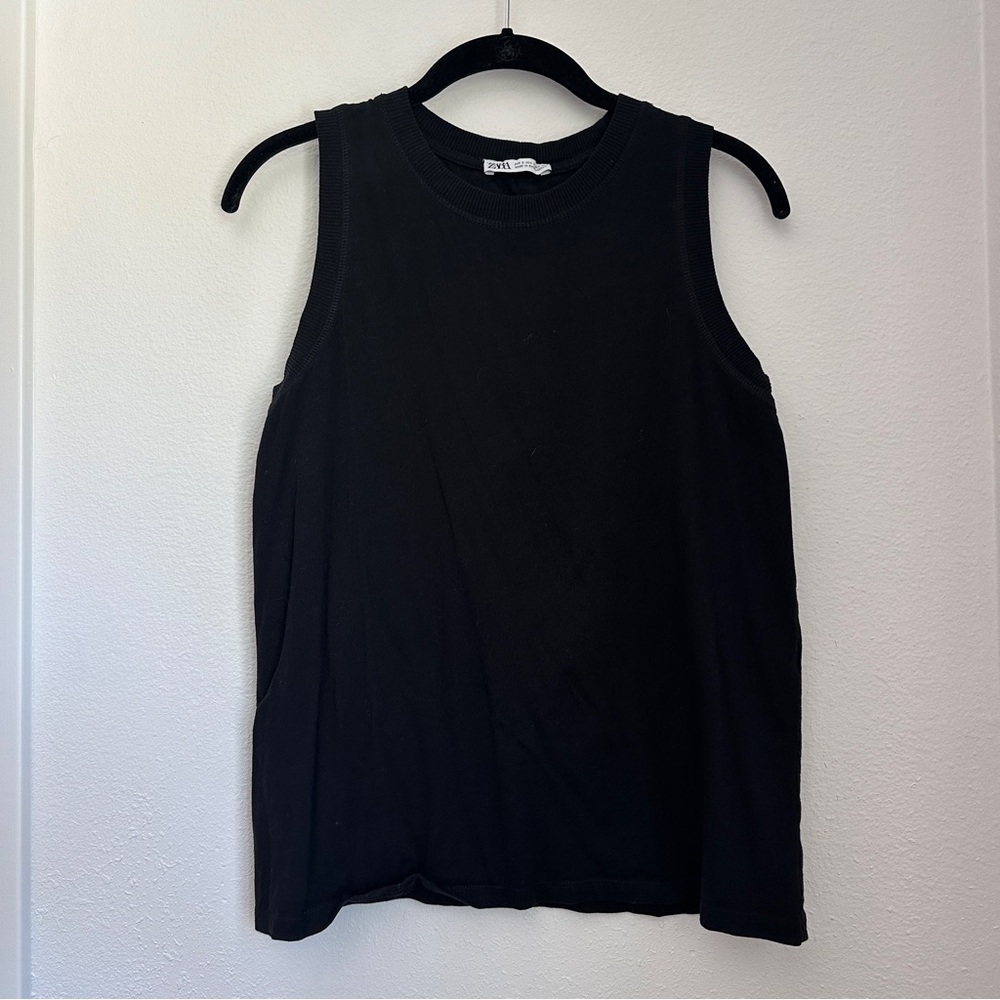 ZARA Black Sleeveless Muscle Tank